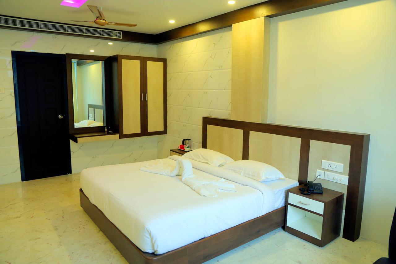 Sri Maharaja Residency Hotel Tiruchirappalli Exterior photo
